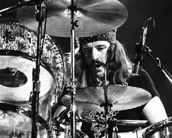 Bonzo bebeu até morrer