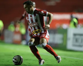 Botafogo-PB acerta o empréstimo do atacante Kayon, do Náutico