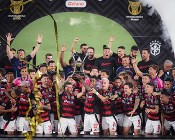 IA aponta ranking dos 10 maiores clubes do Brasil; veja