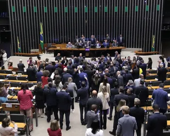Câmara aprova urgência para votação da anistia; veja votos da bancada paraibana