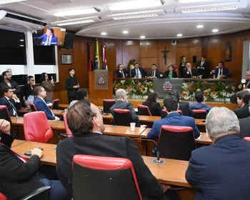 Câmara de João Pessoa aprova lei de regularização de edificações após sessão tumultuada