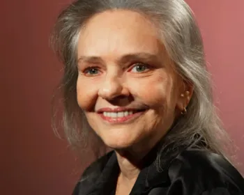 Cantora Angela Ro Ro morre aos 75 anos