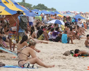 Caso Porto de Galinhas: João Pessoa tem projeto parado há um ano sobre aluguel de guarda-sóis