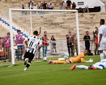 Com "chuva" de cartões, Treze vence o Retrô por 3 a 0 na estreia da Série D 2026