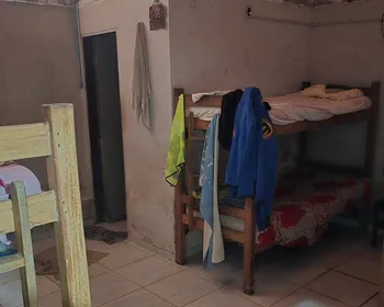 Comunidade terapêutica é interditada e dois responsáveis são presos, no Conde