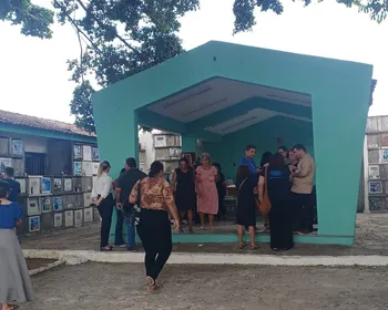 Corpo do homem morto por leoa após invadir recinto na Bica é sepultado, em João Pessoa