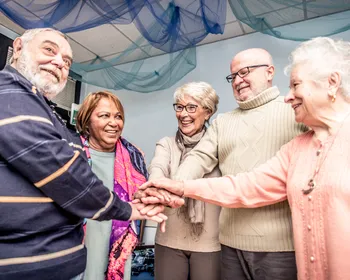 Do ENEM para a vida real: quem cuida do homem enquanto ele evita o cuidado?