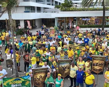 Em João Pessoa, bolsonaristas fazem mobilização no Busto de Tamandaré