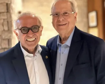 Em busca do PT, Cícero mantém encontro com José Dirceu