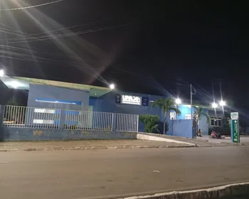 Estudantes apresentam sintomas de intoxicação alimentar e são levados para UPA, em Itatuba