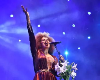 Show gratuito de Vanessa da Mata com Orquestra Sinfônica acontece nesta quarta-feira