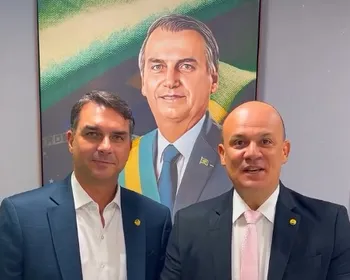 Flávio Bolsonaro estará na Paraíba dia 22 de março para evento do PL, confirma Cabo Gilberto