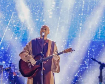 Frei Gilson em João Pessoa:  transmissão do Jornal da Paraíba tem público similar ao do show