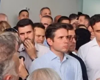 Hugo Motta reage a fala de vice da Câmara sobre pautar anistia e prisão de Bolsonaro