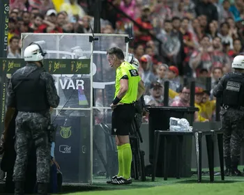 IFAB confirma mudanças no futebol a partir da Copa do Mundo de 2026