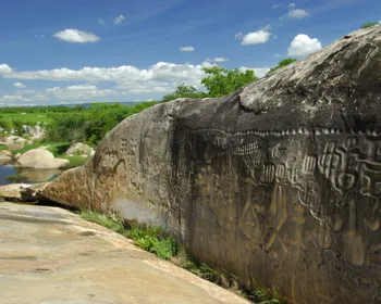 Itacoatiaras do Ingá se tornam Monumento Natural da Paraíba