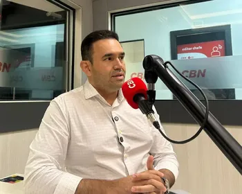 Jhony Bezerra muda tom com os Cunha Lima, mas mantém críticas à gestão de Bruno em Campina