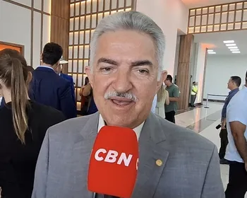 João Gonçalves cobra definição de nominata no PSB: 'Vou ser candidato com quem?'