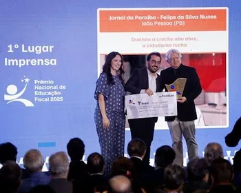 Jornalista Felipe Nunes recebe voto de aplauso da ALPB por vencer prêmio de educação fiscal