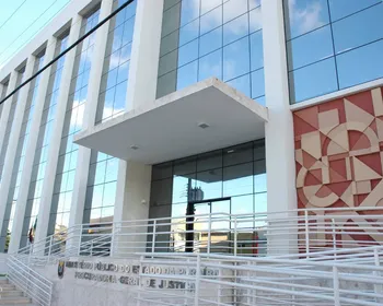 MP pede suspensão de cursos EJA irregulares na Paraíba