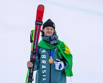 Namorado de atriz paraibana, Lucas Pinheiro declara torcida pelo Brasil em duelo contra a Noruega