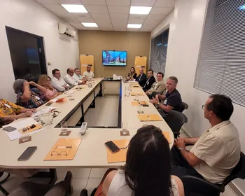 MIDIACOM-PB reconduz André Vajas à presidência, faz balanço de 2025 e projeta 2026