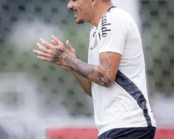 Mirassol encaminha a contratação do atacante Tiquinho Soares