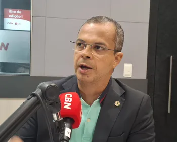 Na CBN, Jutay critica 'excessos' em atos da esquerda e da direita contra Hugo Motta