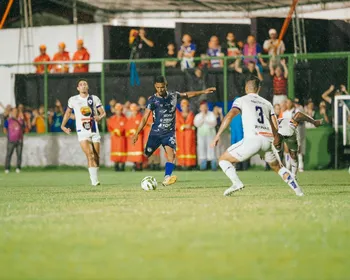 Pombal e Atlético-PB empatam no Pereirão, sob muita chuva