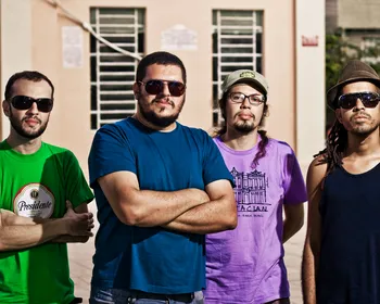 Seu Pereira e Coletivo 401 tem álbum de estreia lançado em vinil