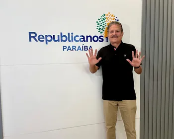 Tião Gomes se filia Republicanos e 'encolhe' ainda mais PSB do ex-governador na ALPB
