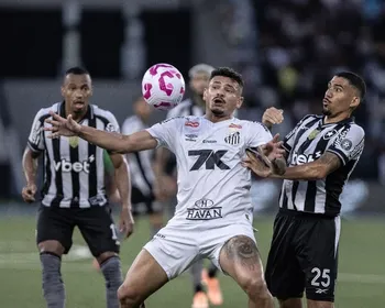 Tiquinho tem retorno discreto ao Nilton Santos em empate entre Botafogo e Santos pela Série A