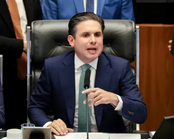 Motta deve colocar o fim da escala 6x1 para votação no Plenário na próxima semana