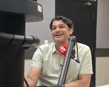 Leo Bezerra se filia ao PSDB; Aécio Neves fala em reestruturação do partido; VÍDEO