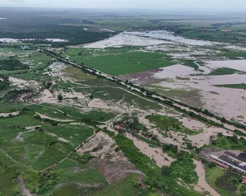 Após chuvas, prefeitura de Rio Tinto emite alerta para moradores deixarem áreas de risco
