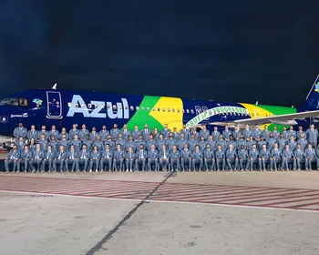 Após embarque caloroso, Seleção chega aos Estados Unidos e dá sequência à preparação para a Copa