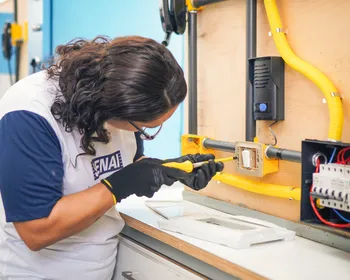 Campina Grande oferece 20 vagas em curso de eletricidade básica; veja como se inscrever