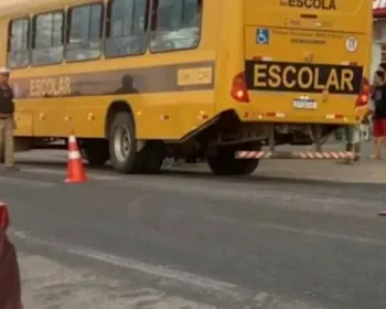Criança fica gravemente ferida após ser atropelada por motociclista, em Patos