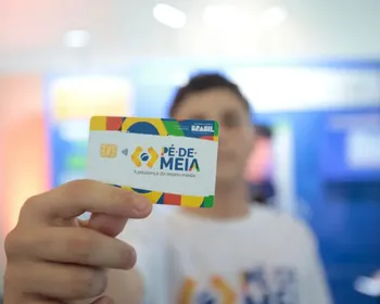 Estudantes do Pé-de-Meia que fizerem o Enem 2026 terão incentivo de R$ 200; veja como receber