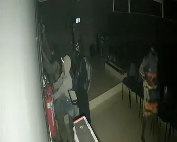 Grupo criminoso invade clube de tiro e furta armas, em Santa Rita