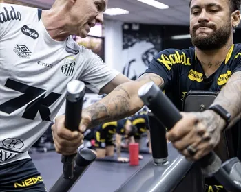 Lesionado, Neymar tem praticamente metade dos jogos que os companheiros convocados no ciclo 2026