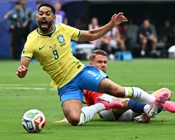 Matheus Cunha revela clima do vestiário da Seleção após queda na Copa: "Muito choro e dor"