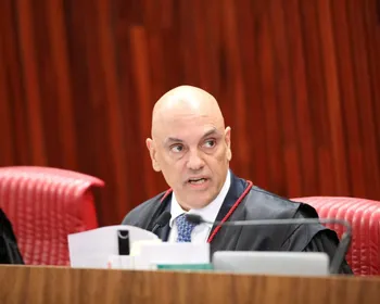 Moraes suspende lei que reduz penas do 8 de Janeiro; aliados de Bolsonaro na PB reagem