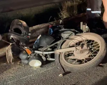 Mulher morre após acidente entre moto e carreta na BR-101, em João Pessoa