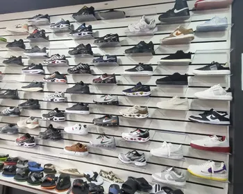 Operação apreende produtos falsificados em lojas do Centro de João Pessoa