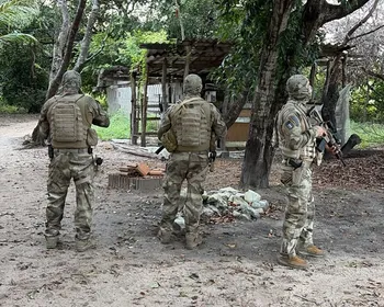 Operação cumpre mandados contra grupo investigado por tráfico e lavagem de dinheiro, na PB