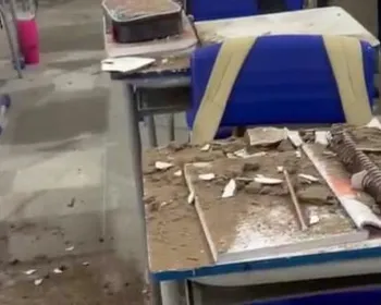 Parte de teto de escola cai em Guarabira e aluna é atingida
