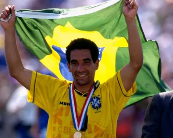 Tetramundial pelo Brasil em 94, Zinho relembra a 1ª convocação à Seleção em Sapé: “Inesquecível”