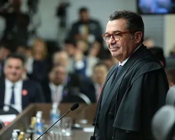 Vital do Rêgo defende gratificação no TCU e diz ter assinado portaria "com muito orgulho"