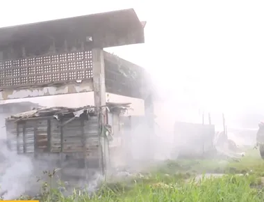 Antigo mercado modelo é atingido por incêndio, em João Pessoa